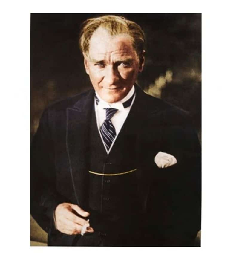 Atatürk Posteri 10 Atatürk Poster Bayrakları